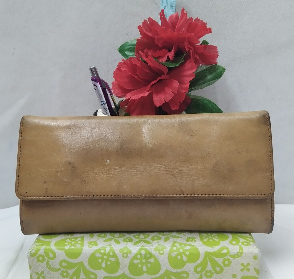 HOBO International Brown Tan Leather Credit Card ID Window Trifold Wallet